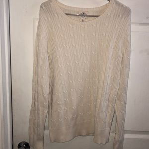 Cream Sweater Xl. Never worn.
